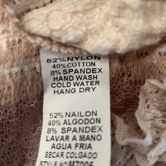 Monoreno Sleeveless Crochet/Lace Bodycon Pink/Blush Dress with Adjustable Slip - Picture 5 of 8